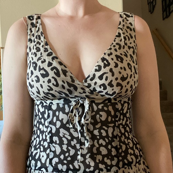 Silk animal print, sleeveless dress - Picture 8 of 11